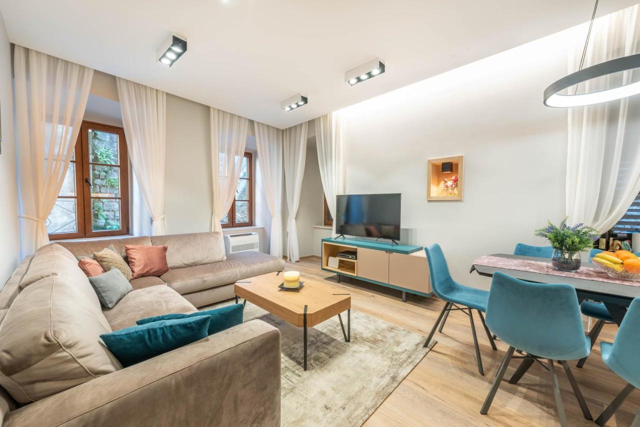 Sasha Di Cattaro - Old Town Lux Apartment Extérieur photo